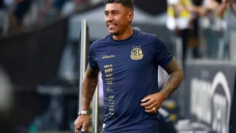 體育報導：巴薩力爭8月30日前完成阿隆索、佩尼亞、坎塞洛的簽約與註冊